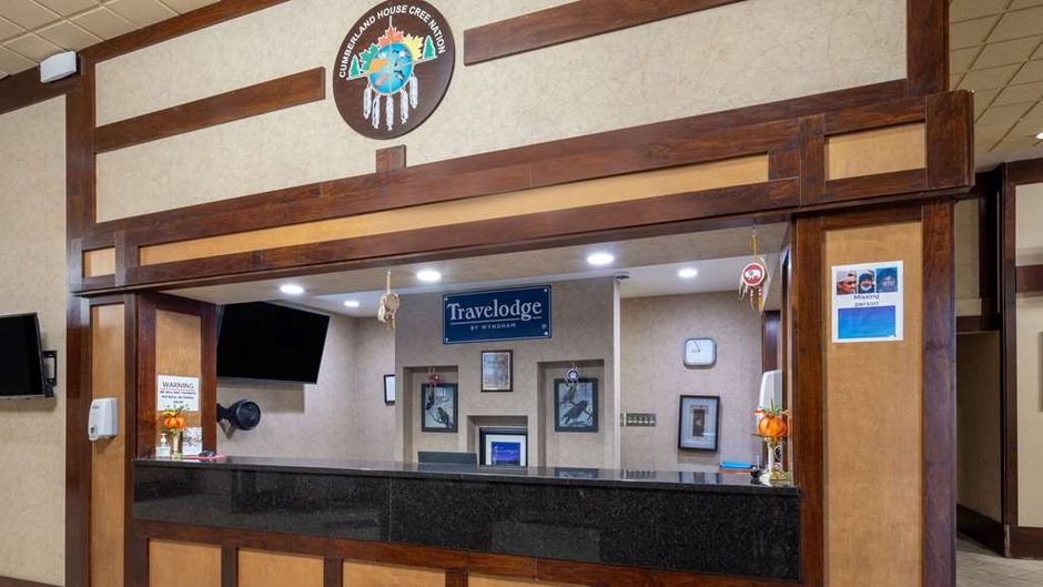 Travelodge by Wyndham Prince Albert Lobby