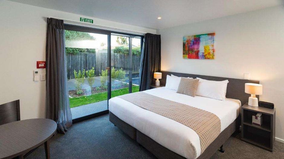Christchurch City Park Motel Room