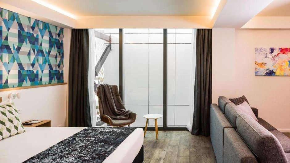 Carnmore Hotel Christchurch Suite