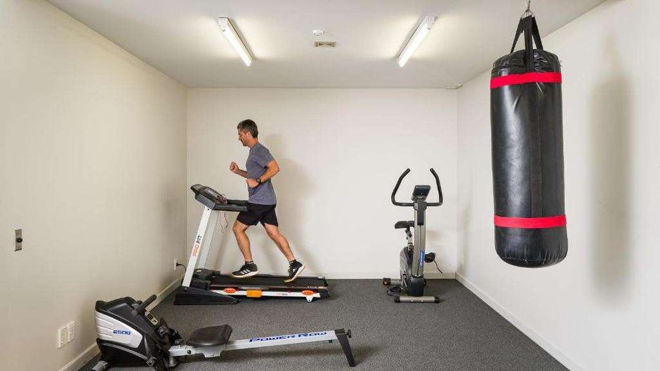 Carnmore Hotel Takapuna Health