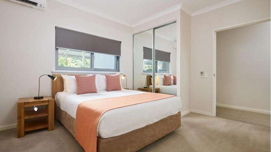 Airport Apartments By Vetroblu Room