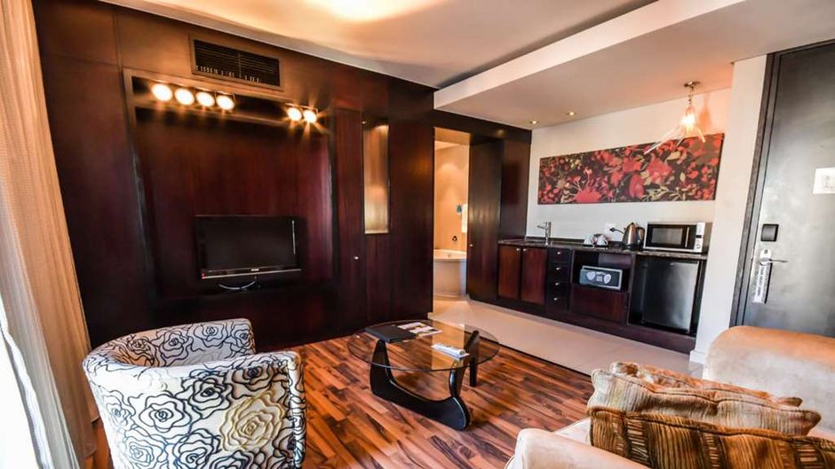 Colosseum Luxury Hotel Suite