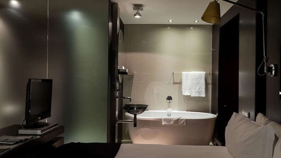 Colosseum Luxury Hotel Room