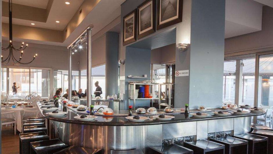 Dolphin Beach Hotel Restaurant
