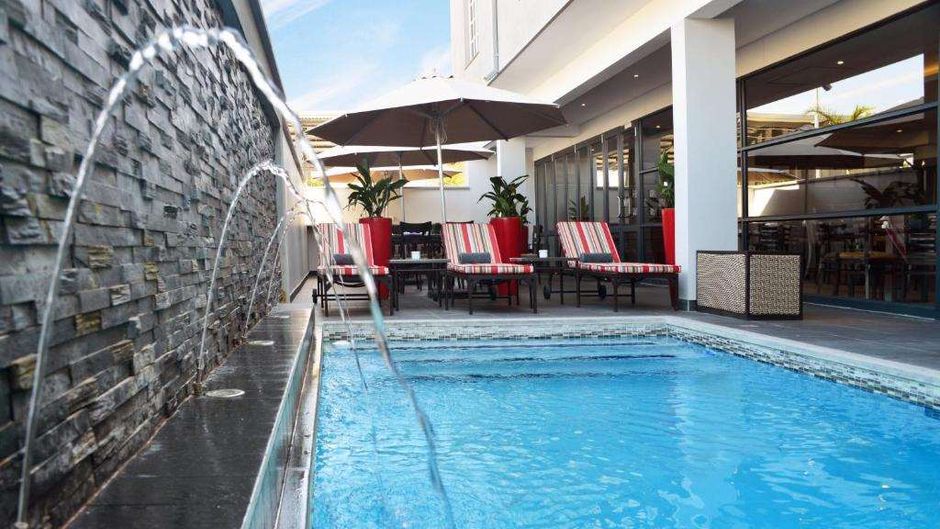 Indaba Lodge Hotel Gaborone Pool