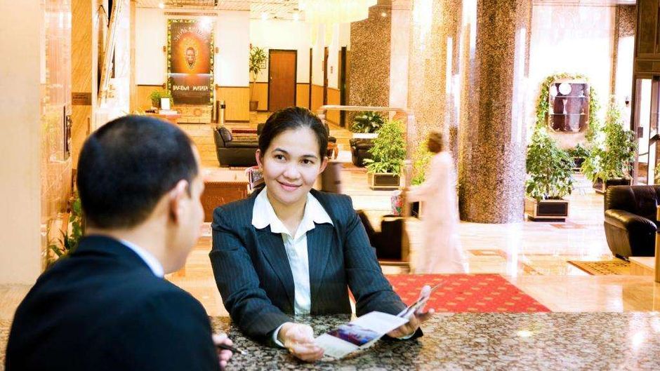 Hotel Muscat Holiday Lobby