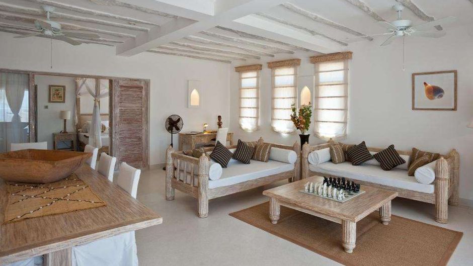 Medina Palms Room