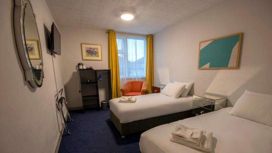 Royal Kettering Hotel Room