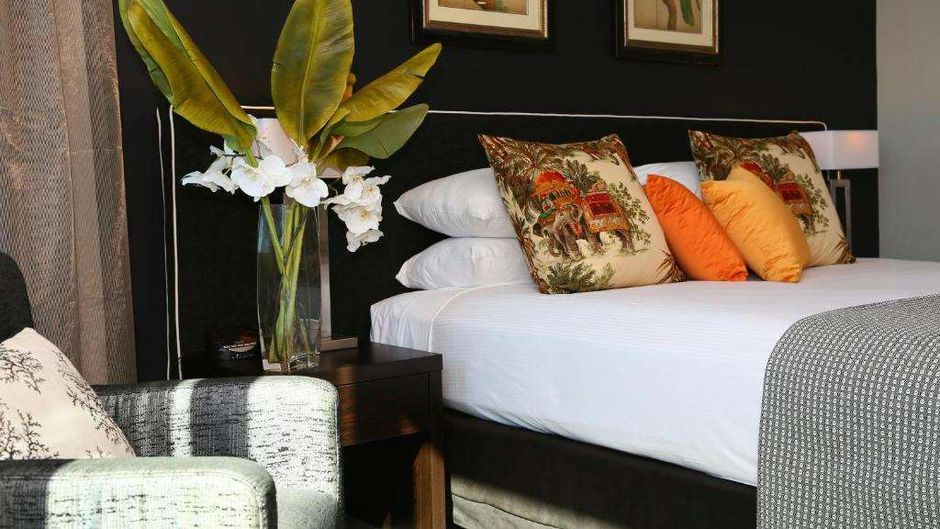 Springfield Lakes Hotel Room