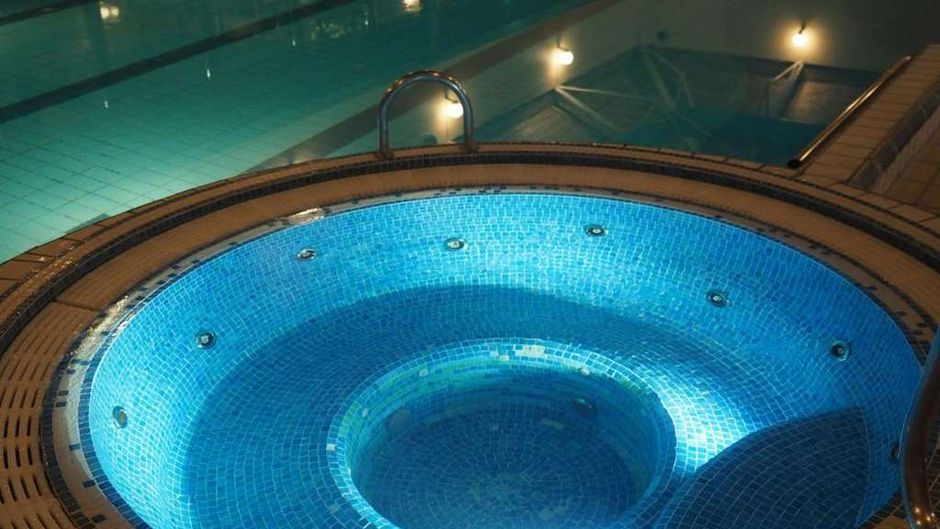 Tullamore Court Hotel Pool
