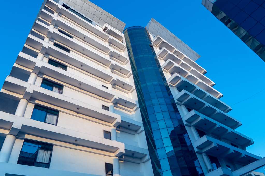 邦楽 PEACOCK HOTEL Peacock Hotel - Dar es Salaam