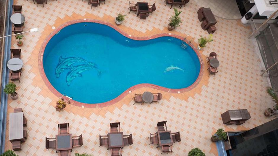 Peacock Hotel Pool