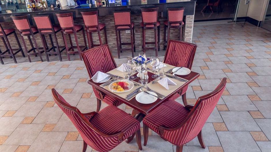 Peacock Hotel Restaurant