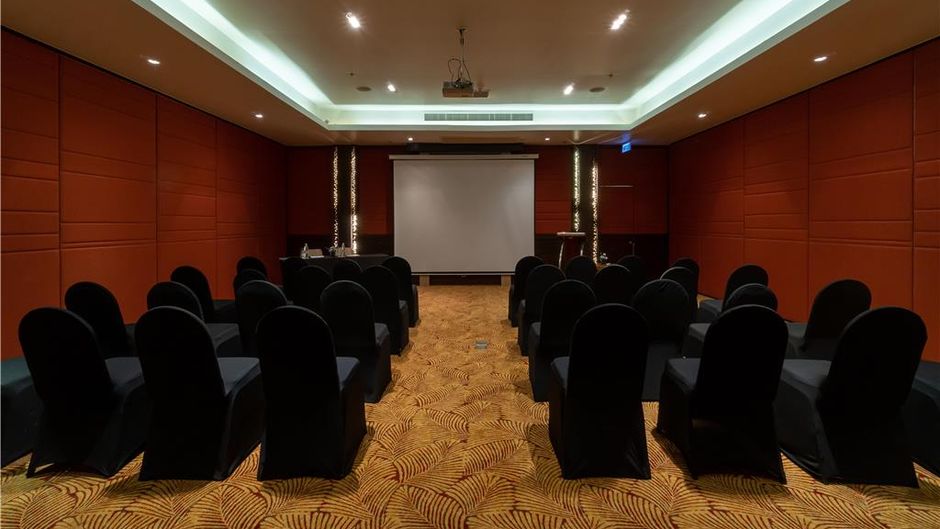 Radisson Resort & Suites Phuket Meeting