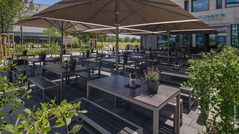 Dorint Hotel Munich/Garching Exterior