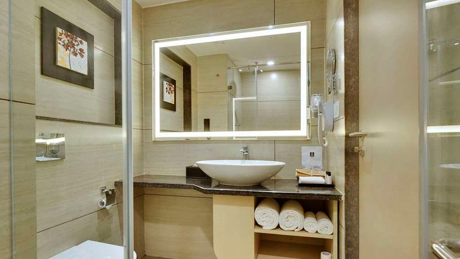 Clarion Hotel Bangalore Room