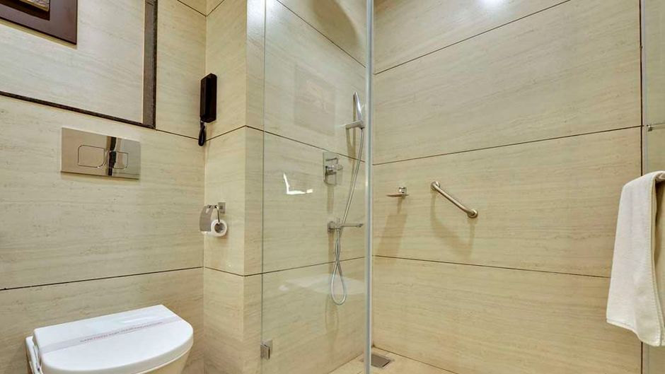 Clarion Hotel Bangalore Room