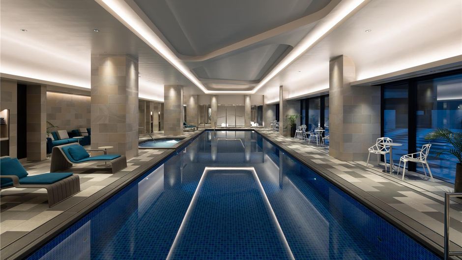 Fuji Speedway Hotel Pool