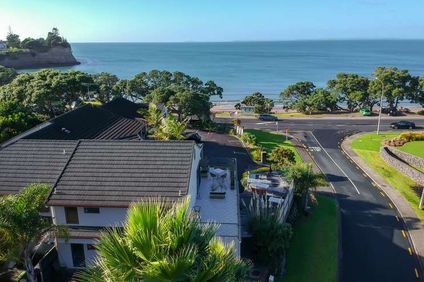 Whangaparaoa Lodge-Motel