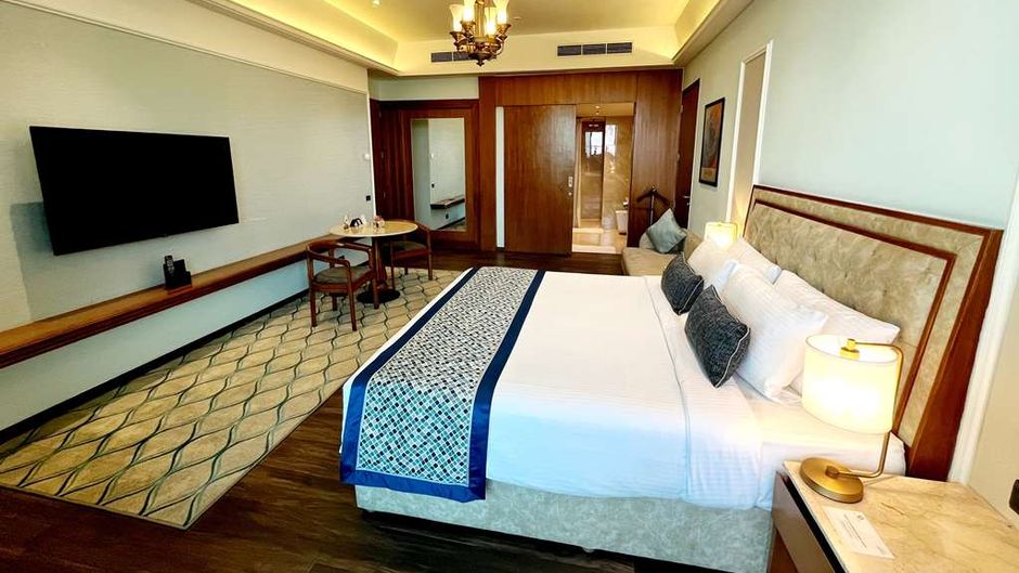 GIFT City Club, Radisson Individuals Suite