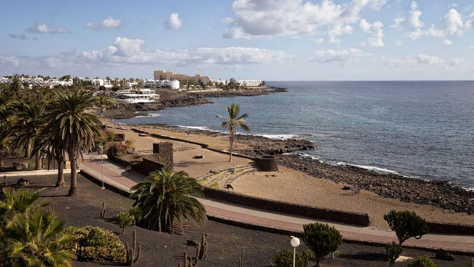 Radisson Blu Resort, Lanzarote Beach