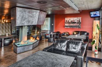 Grand Times Hotel Quebec City Airport