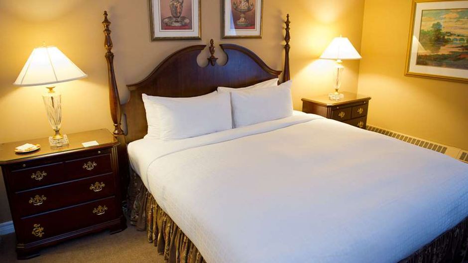 The Waterside Inn Room