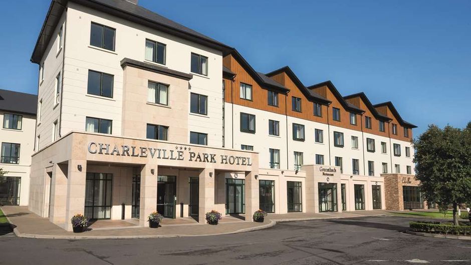 Charleville Park Hotel Exterior