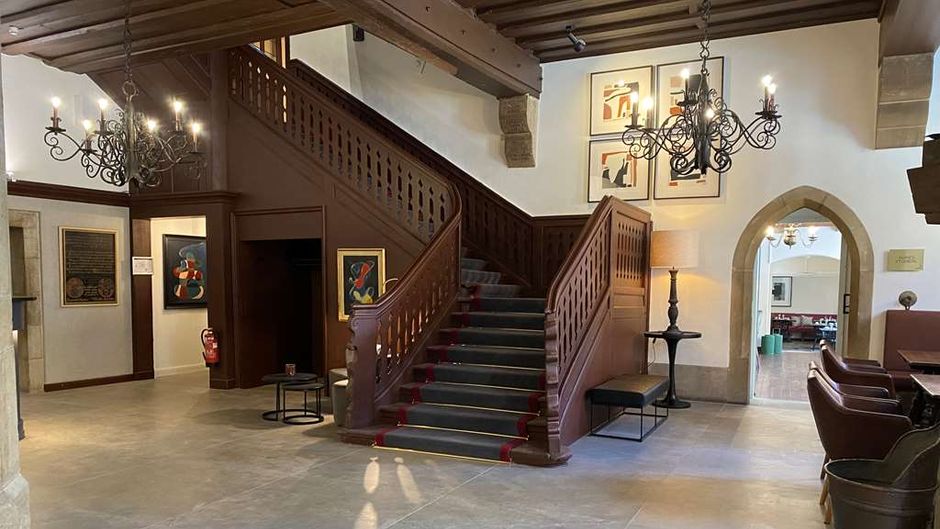 Hotel Eisenhut Lobby