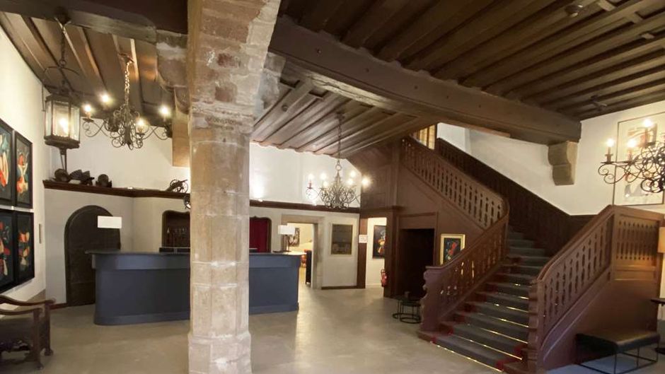 Hotel Eisenhut Lobby