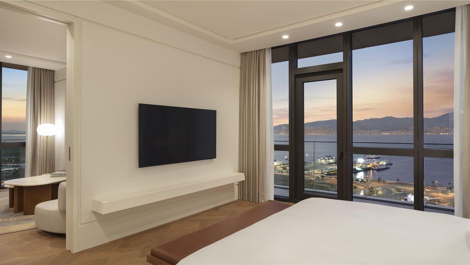 Grand Hyatt Izmir IstinyePark Room