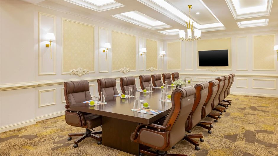 Melia Vinpearl Phu Ly Meeting
