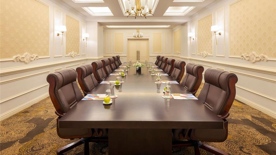 Melia Vinpearl Phu Ly Meeting