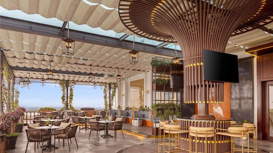 Melia Vinpearl Phu Ly Restaurant