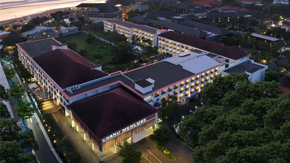 Grand Mercure Bali Seminyak Meeting