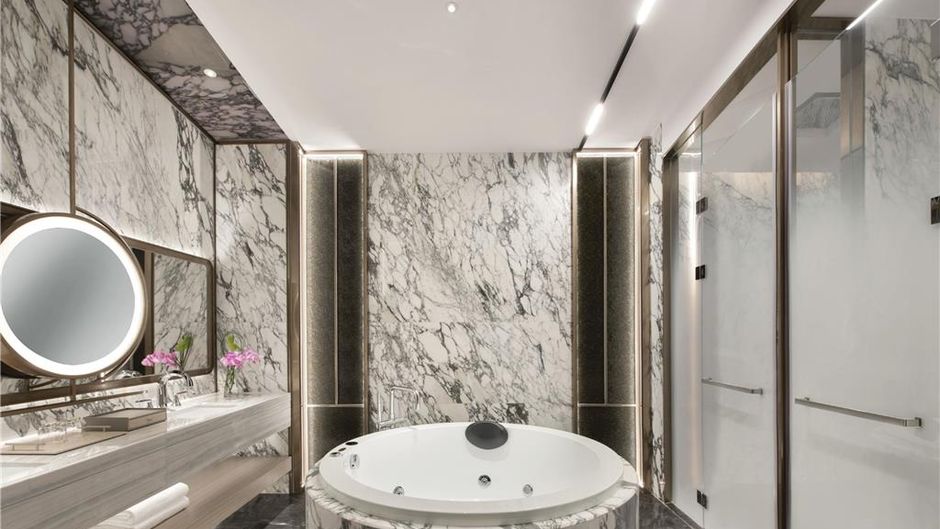 Pullman Shenzhen North Suite