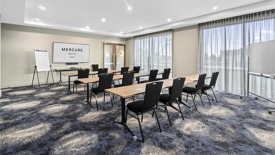 Mercure Pakenham Meeting