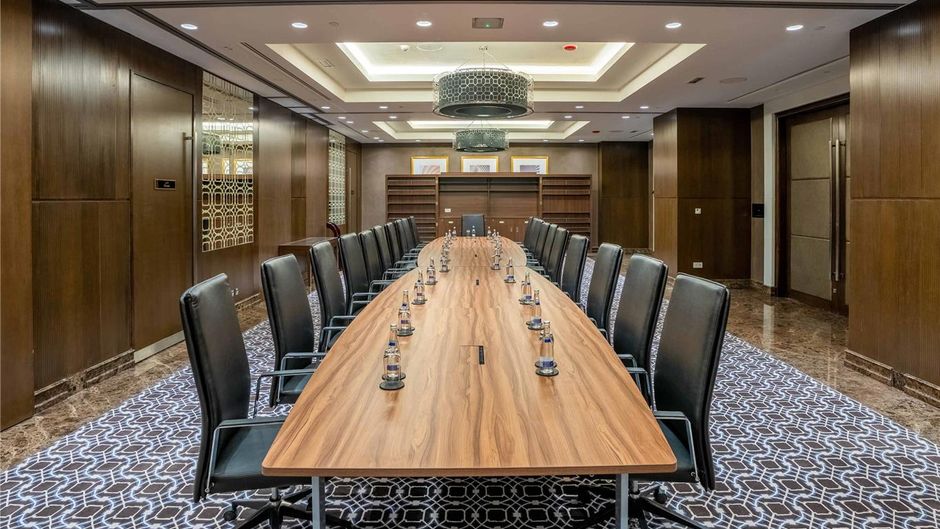 Rixos Marina Abu Dhabi Meeting