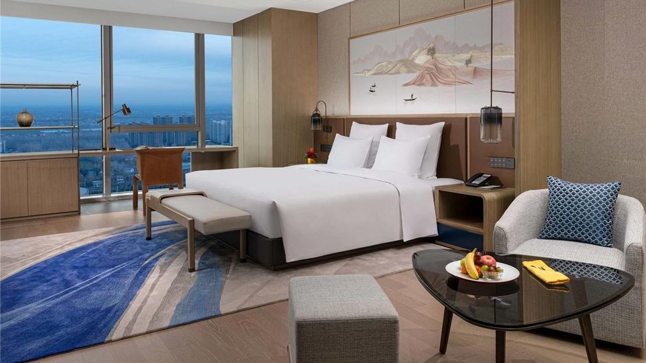 Pullman Huai'an Falcon Room