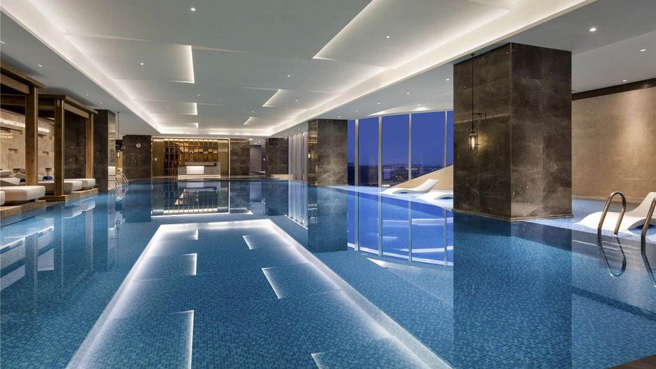 Pullman Huai'an Falcon Pool