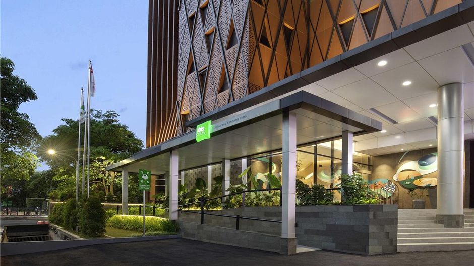 ibis Styles Semarang Simpang Exterior