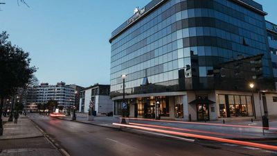 AZZ Asturias Langrehotel