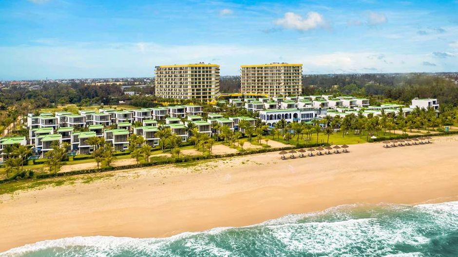 Wyndham Hoi An Royal Beachfront Resort Exterior