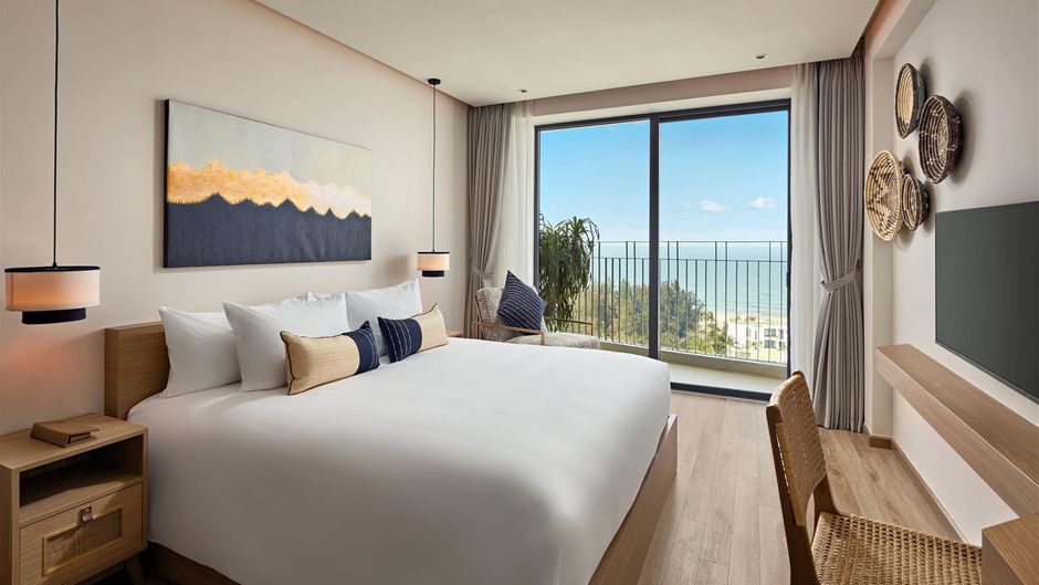 Wyndham Hoi An Royal Beachfront Resort Room