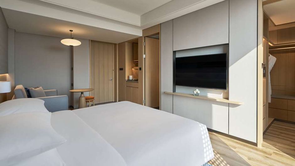 Hyatt Place Huangshan Train Station Room