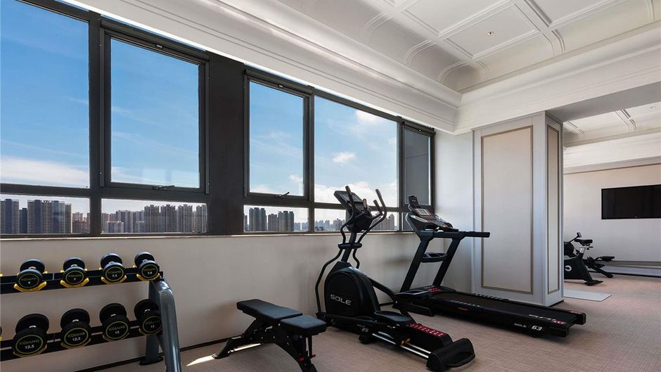 Mercure Qinhuangdao Downtown Health