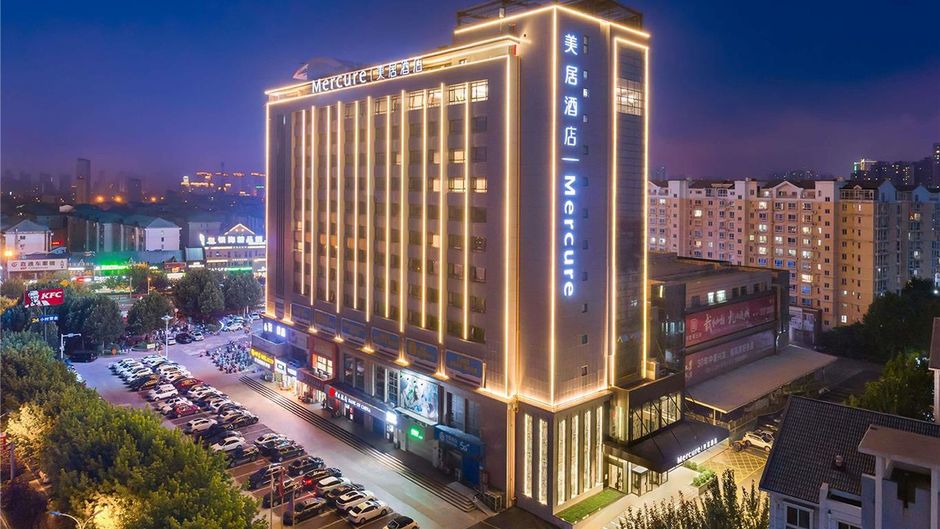 Mercure Qinhuangdao Downtown Exterior