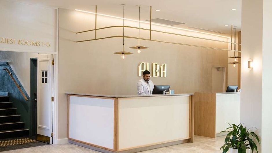 Hotel Alba Adelaide Lobby