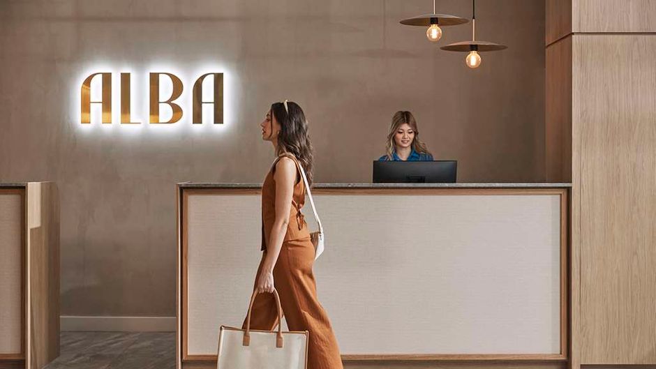 Hotel Alba Adelaide Lobby