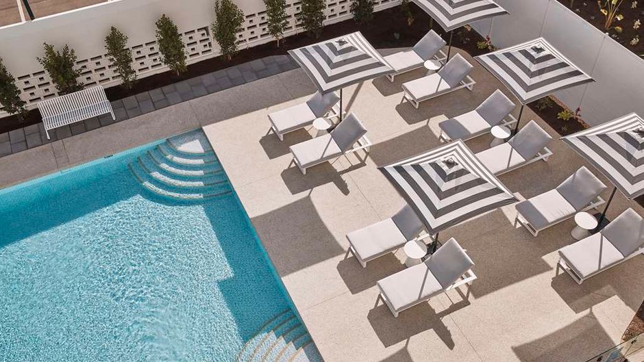 Hotel Alba Adelaide Pool